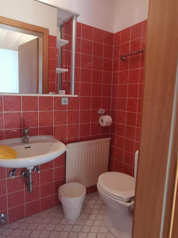 Hotel Garni Austermayer Траунройт Экстерьер фото