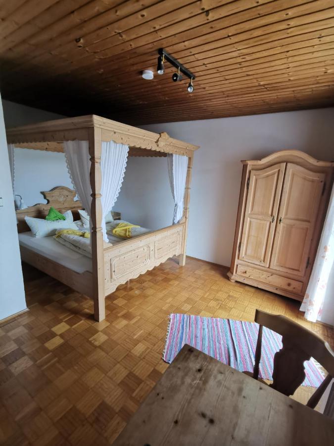 Hotel Garni Austermayer Траунройт Экстерьер фото