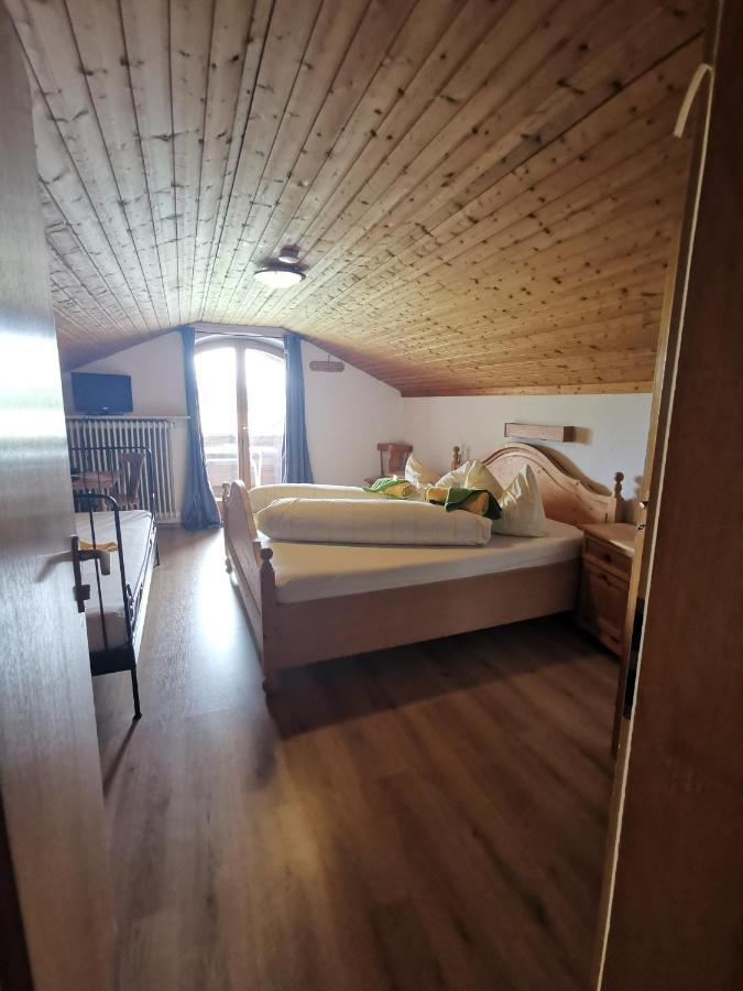 Hotel Garni Austermayer Траунройт Экстерьер фото