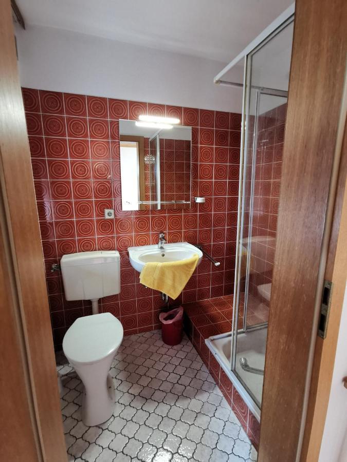 Hotel Garni Austermayer Траунройт Экстерьер фото