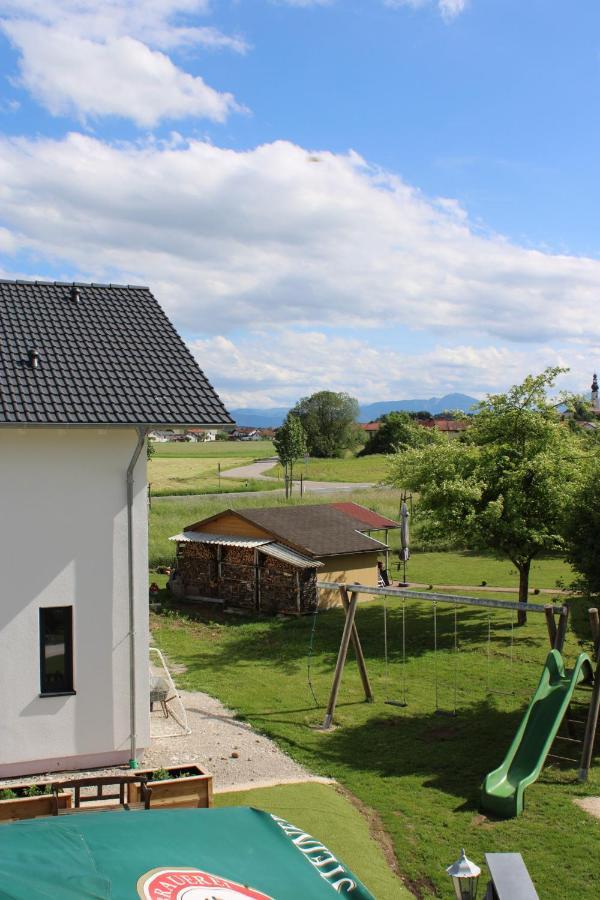 Hotel Garni Austermayer Траунройт Экстерьер фото