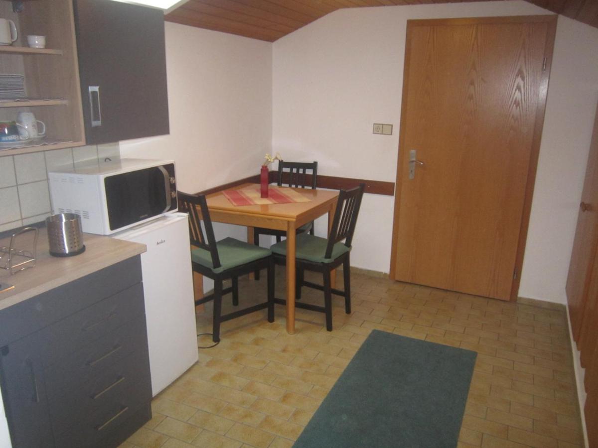 Hotel Garni Austermayer Траунройт Экстерьер фото